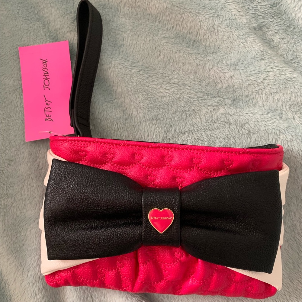Betsy Johnson Wristlet LG Bow Fushia